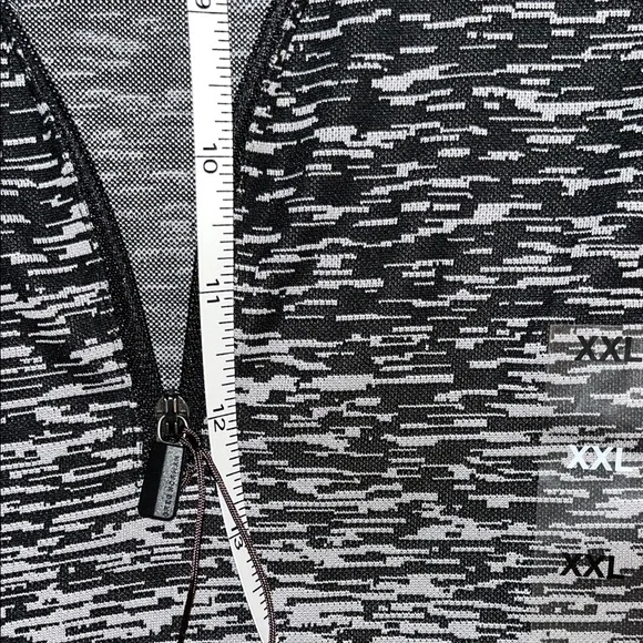 Greg Norman Collection Black and Gray Long Sleeve Tee - Picture 6 of 12